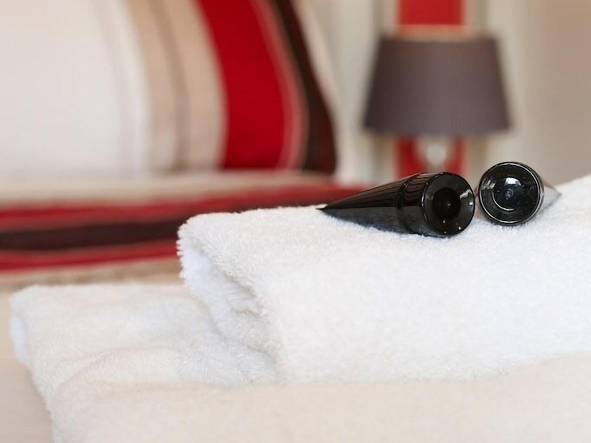 Riviera Guesthouse Уитби Екстериор снимка